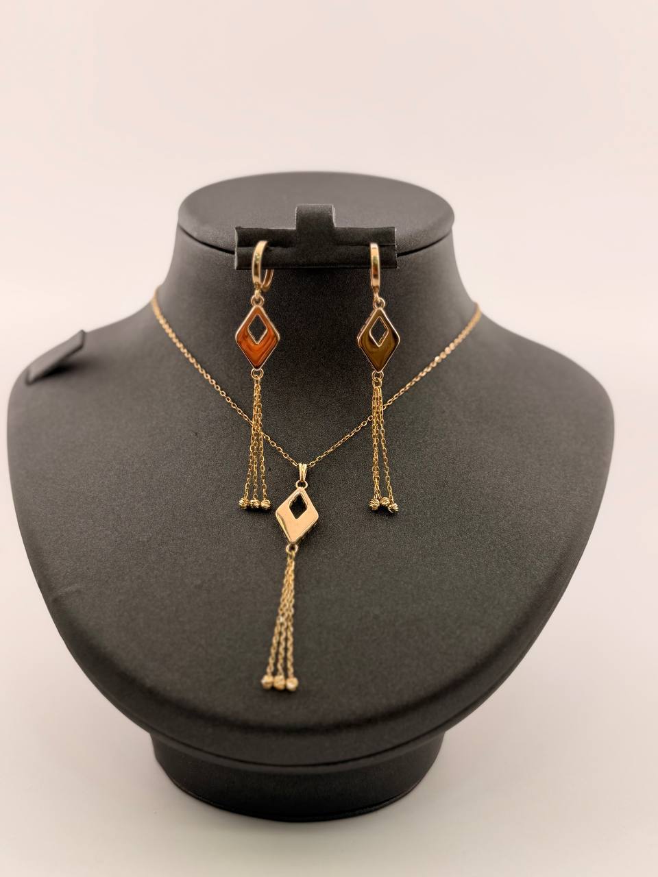 photo_2025-12-13_19-15-13 نیم ست مارکت لوزی زنجیر متصل - تصویر 1